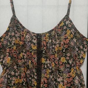 Decree Black Flowered Summer Top sz L